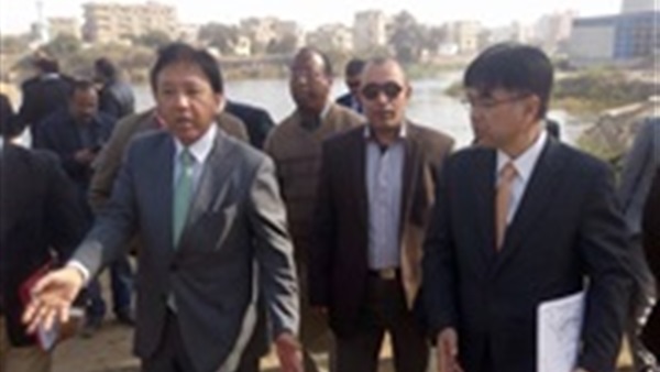 السفير الياباني بمصر يتفقد مشروع قناطر ديروط بأسيوط