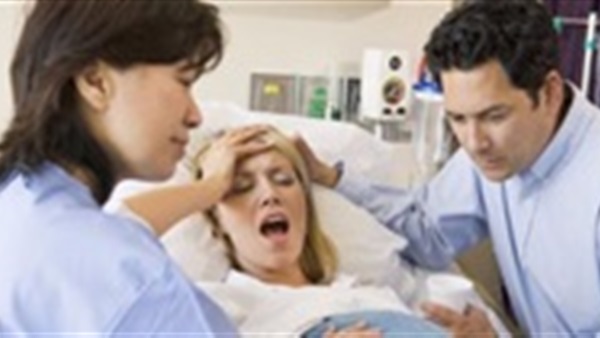 5 نصائح لتقليل توترك فى الولادة الأولى