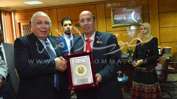 سفير اليابان من أسيوط: نرحب بالتعاون مع مصر لتطوير التعليم 