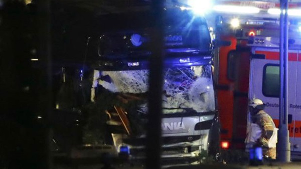 الإمارات تدين حادث برلين الإرهابي