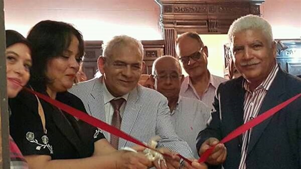 مدير بازرات سياحية: نلجأ للمنتجات الصينية لعدم توافر الكميات اللازمة