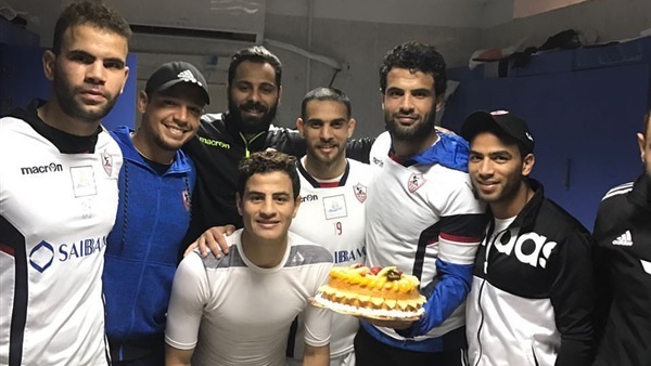مستبعدو الزمالك يحتفلون بعيد ميلاد «الغضنفر»