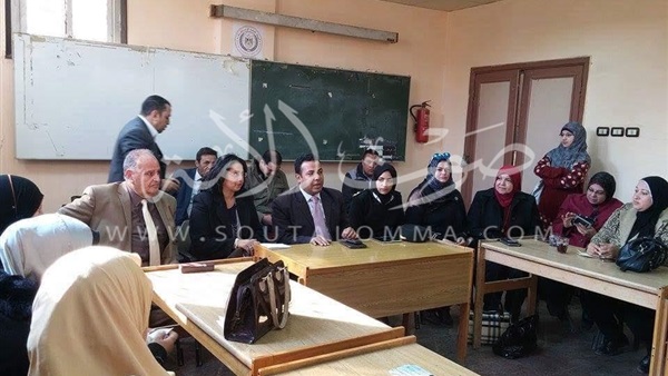 المطالبة بتكثيف التواجد الأمني امام المدارس والجامعات لمنع التحرش‎ 