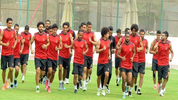 تدريبات استشفائية لرباعي الأهلي 