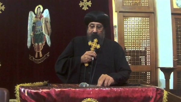 الأنبا أرميا يعزي أسرة الشهيدة «ماجي» أصغر ضحايا البطرسية