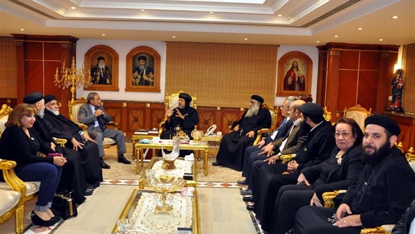 محافظ القليوبية يقدم واجب العزاء في شهداء الكنيسة البطرسية‎