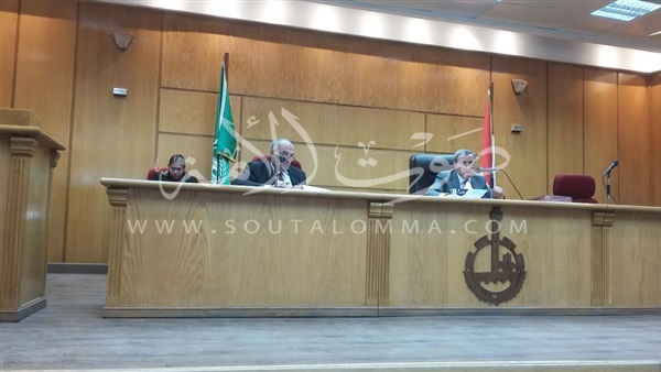 محافظ القليوبية يكلف مديري الإسكان والطرق بمتابعة المشروعات‎