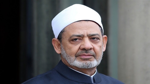 شيخ الأزهر يوقف العمل بالقرار 84 الخاص بالطلاب الراسبين