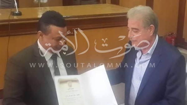 «جلال سلامة» يستعد للترقية إلى مدرب دولي (صور)