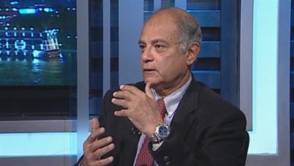 دبلوماسي سابق يكشف سر اختطاف الطائرة الليبية