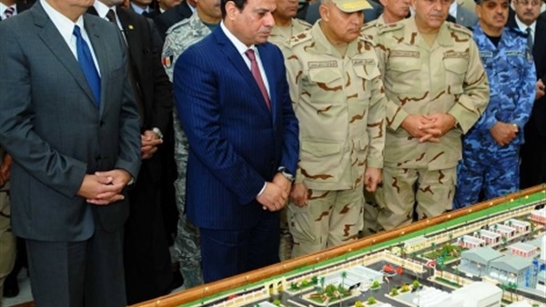 «السيسي» يشهد أعمال مصنع الكلور والصودا (صور)
