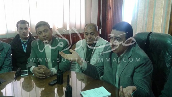 مساعد محافظ كفر الشيخ يناقش مشاكل المواطنين (صور)‎