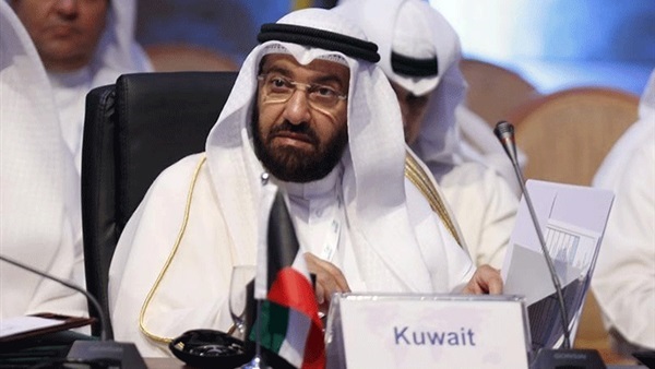 وزير النفط الكويتي يبحث مع نظيريه السعودي والقطري سبل استقرار النفط