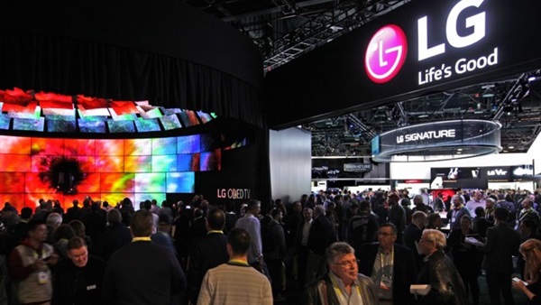 «LG» تكشف عن أجهزة منزلية ذكية جديدة في معرض «CES 2017»