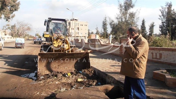 رئيس مدينة الحامول يتفقد الطريق الدائري في كفر الشيخ (صور)‎