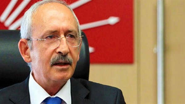 زعيم المعارضة التركية يدين فرض الوصاية على مجموعة "كايناك" الاقتصادية
