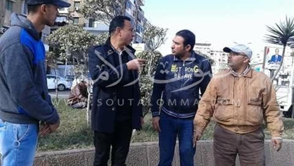 «رئيس حي المناخ» يتفقد أعمال النظافة والتجميل بالشوارع 