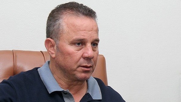 «غريب»: انتظر موافقة إدارة الإنتاج لتولي تدريب الإسماعيلي 