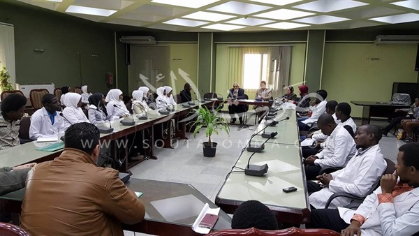 جامعة المنصور تعقد لقاء مع ممثلي الطلاب النيجيريين