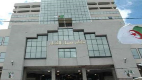 القضاء الجزائري لاحق 55 ألف شخص في «جرائم إرهابية»