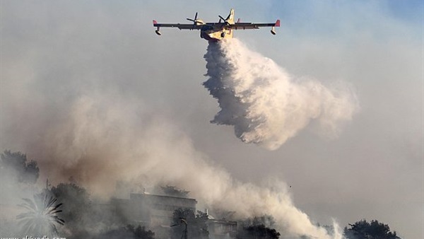 نشر طائرات عسكرية لإخماد حرائق الغابات جنوبي سويسرا