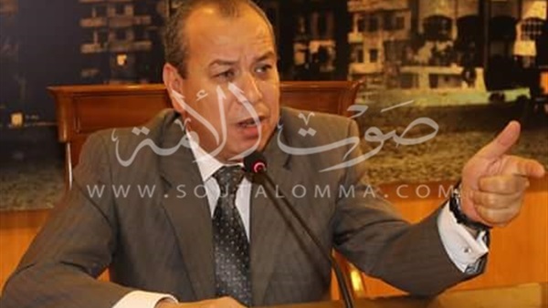 محافظ دمياط يتعمد لجنة التموين لمتابعة جودة الدقيق‎