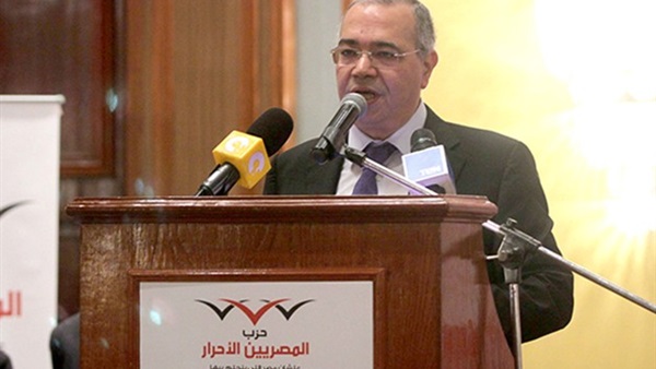 توافد أعضاء «المصريين الأحرار» للتصويت على اللائحة