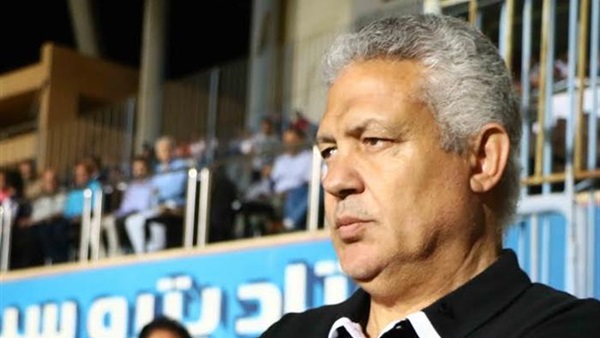 عضو مجلس الزمالك السابق يطالب بإقالة محمد حلمي