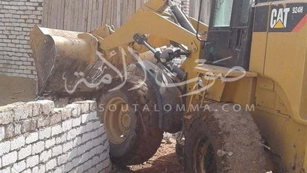 إزالة 204 حالة تعدي علي أراضي الزراعية بقرى بني سويف ‎