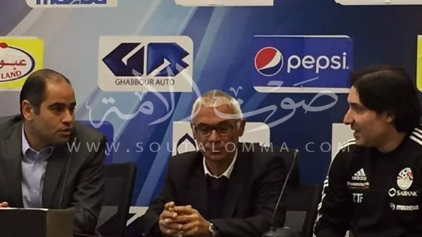 «لهيطة» يكشف موعد مباراة مصر وتونس الودية 