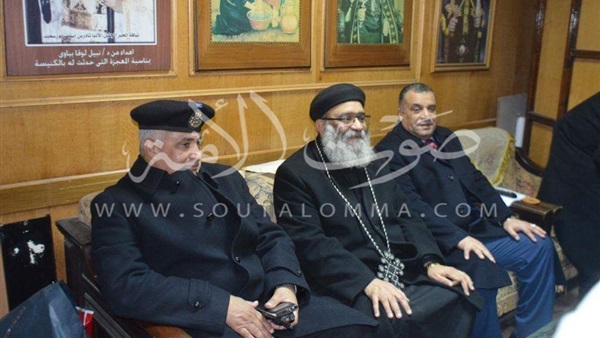 مساعد أول وزير الداخلية لمنطقة القناة يزور كنيسة الأنبا بيشوي