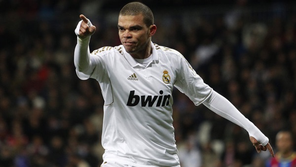 صراع إنجليزي لضم نجم ريال مدريد
