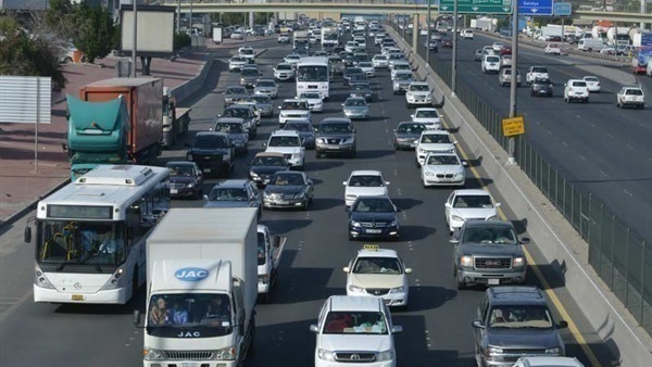 «المرور»: كثافات متوسطة أعلى كوبري أكتوبر (فيديو)
