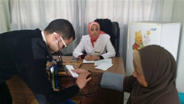 «قوافل الداخلية» تجري الكشف الطبي على 70 حالة بالجيزة والإسكندرية