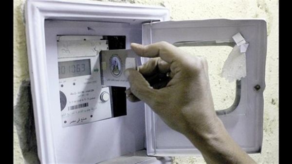 التعدي على محصل كهرباء بسبب الفواتير فى سوهاج ‎