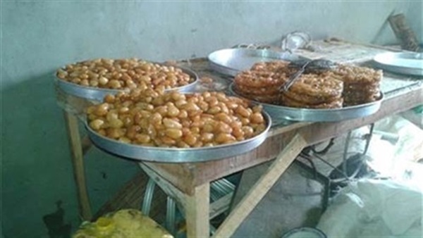 ضبط مصنع حلويات بدون ترخيص بدمنهور‎