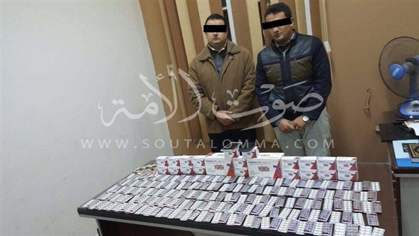 ضبط طبيبين ومندوب مبيعات بحوزتهم 8 آلاف قرص «ترامادول» بالمحلة (صور)