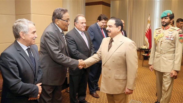 البحرين تؤكد حرصها على تعزيز علاقاتها مع ماليزيا