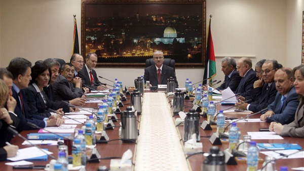 فلسطين: توقعات بعجز إجمالي يفوق المليار دولار في موازنة 2017