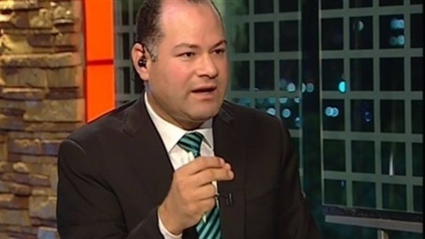 «الديهي» لـ «أبو الفتوح»: "أسكت وسيب مصر في حالها"