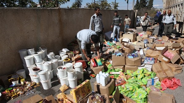 إعدام 3 أطنان مواد غذائية في المنيا