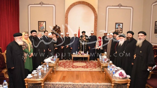 شيخ الأزهر للبابا «تواضروس»: الوطن متدين من 7 آلاف سنة