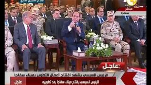 السيسى: «ما حدش يسيب جنيهات الدولة تروح يمين وشمال»