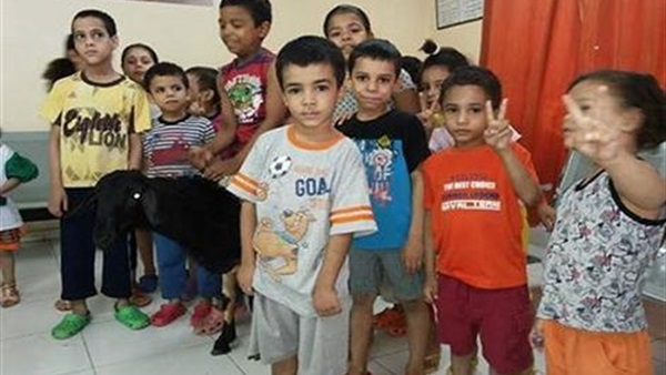 «بيزنس دور الأيتام».. المتاجرة تحت شعار «الثواب»