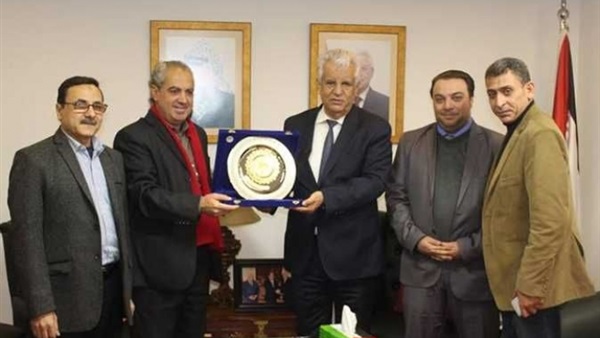 محافظ السويس: مصر تمتلك إرادة حقيقية لتمكين الشباب من المشاركة المجتمعية