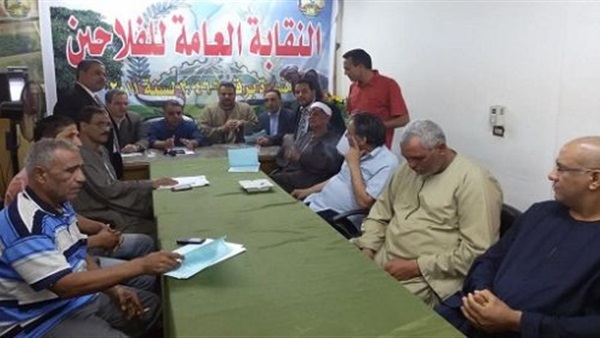 «الأعلى للفلاحين»: وزارة الزراعة خارج نطاق الخدمة