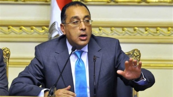 مدبولي: تنفيذ 8 مشروعات لـ«الشرب والصرف» في الجيزة والمنيا 