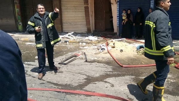 السيطر على حريق داخل محل أدوات زراعية بمنشأة القناطر 
