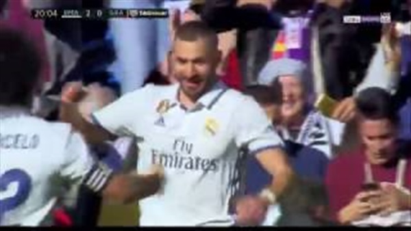 الشوط الأول.. ريال مدريد يقصوى على غرناطة برباعية نظيفة (فيديو)