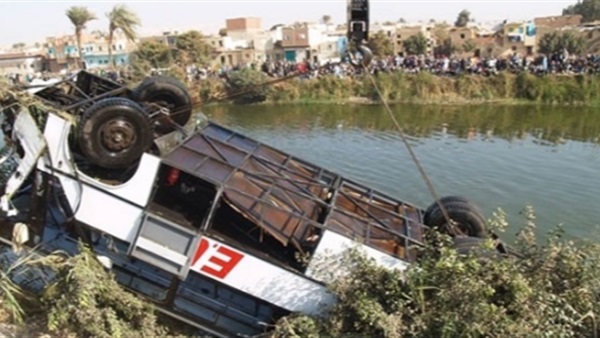 مصرع 4 وإصابة 24 شخصا إثر سقوط حافلة تقل برتغاليين في فرنسا